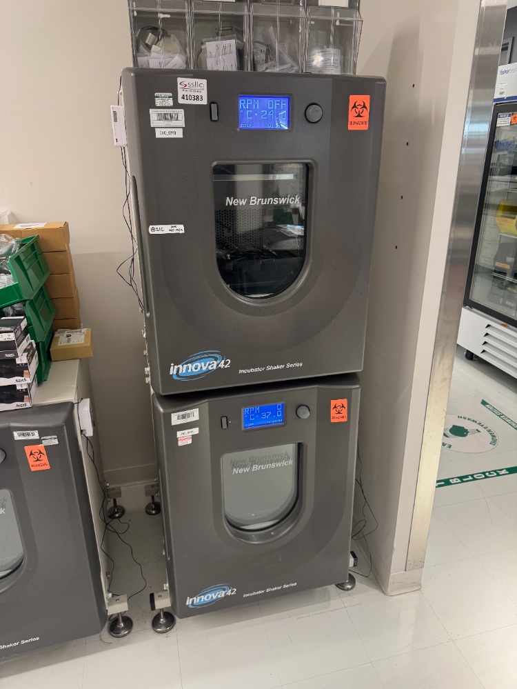 Image of New Brunswick Innova42 Double Stack Incubator Shaker